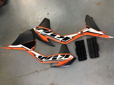 KTM OE Plastic New