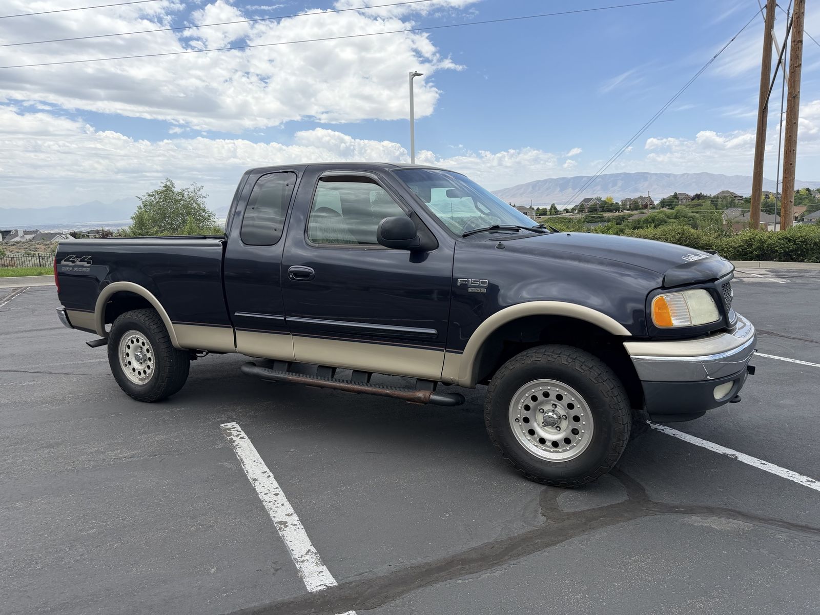 2000 Ford F-150 Lariat