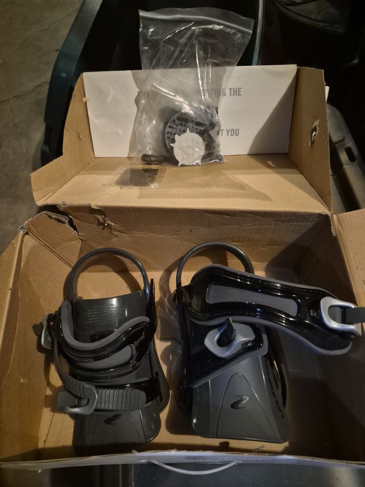 Ride LS Snowboard Bindings - Medium, Shadow Navy