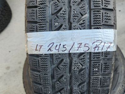 245/75r17 bridgestone blizzak
