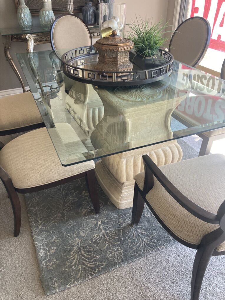 Dinning Table & Chairs