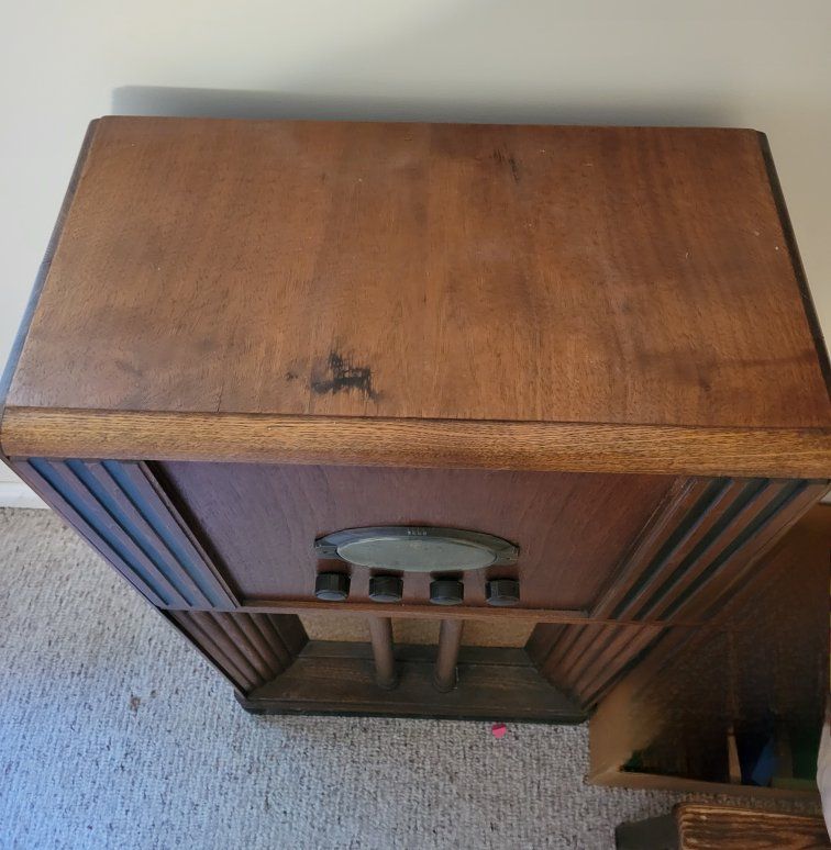 Main image 4