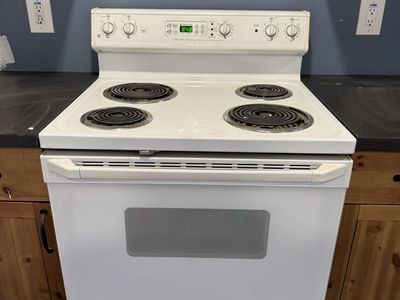 GE White Electric Range Stove with Coiltop Burners & Self-Cleaning Oven