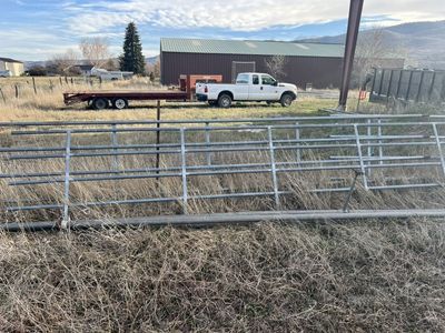 Galvanized Continuous Fence