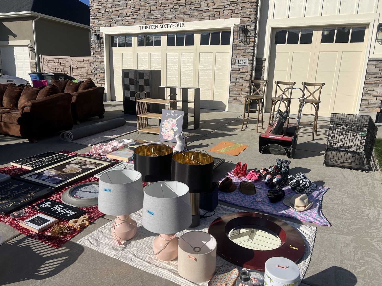 Yard Sale in Kaysville open till 2 