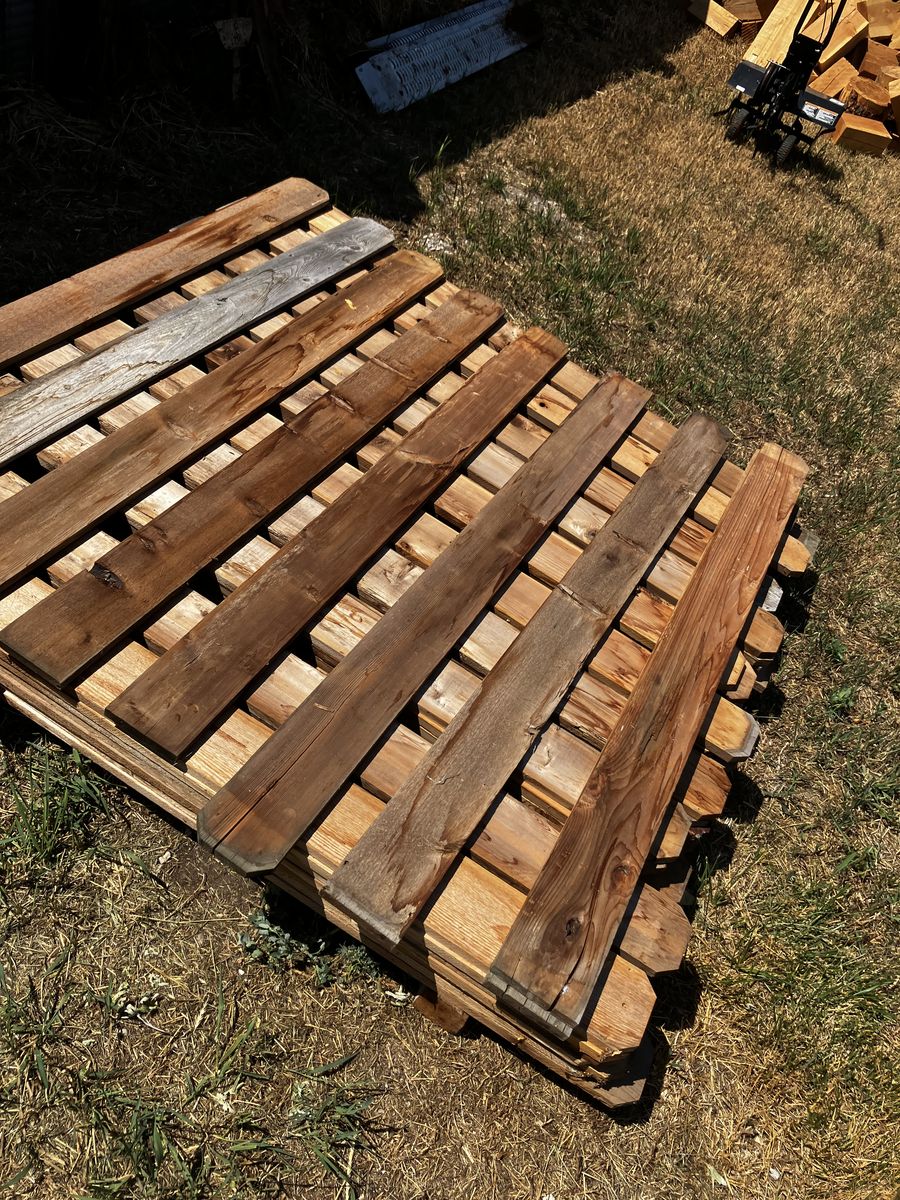 Main image 4