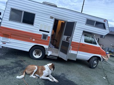 1973 Vintage Dodge Sportsman B300 Class C Motorhome Camper