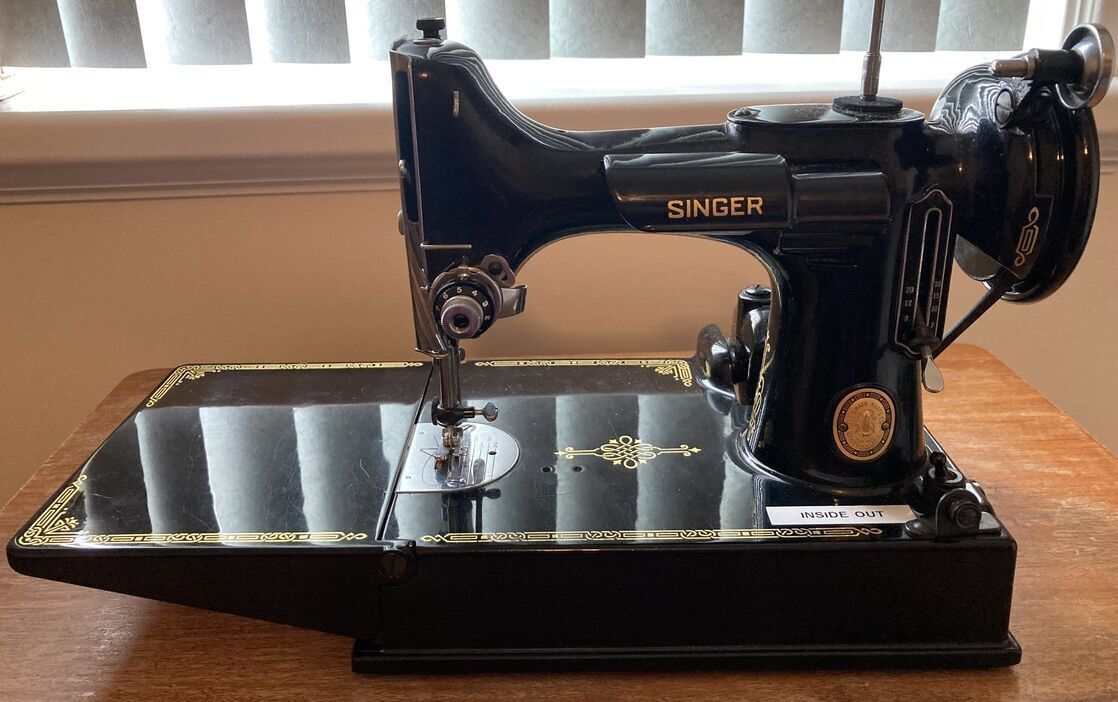 1953 Singer Portable Electric Featherweight Sewing Machine