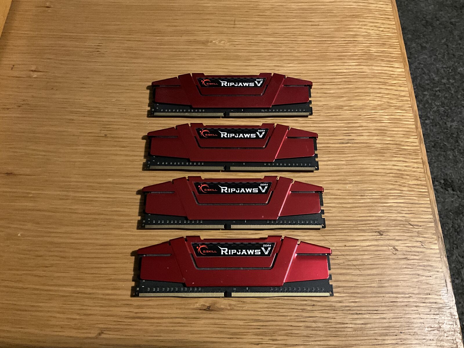 4 x 4 GB DDR4 Ram