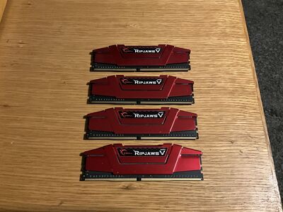 4 x 4 GB DDR4 Ram
