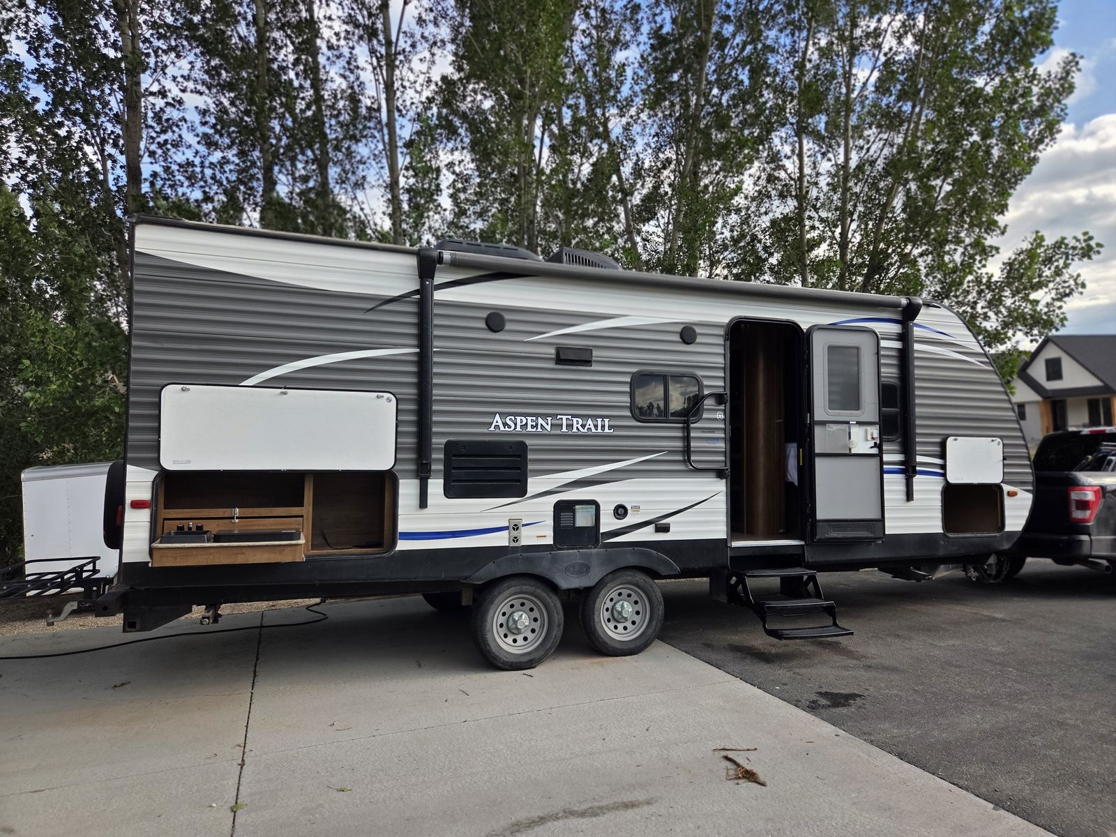 2017 Aspen Trail 2340 BHS Bunkhouse