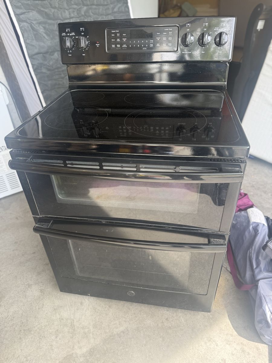 GE Black Electric Range with Double Oven everything works great $150