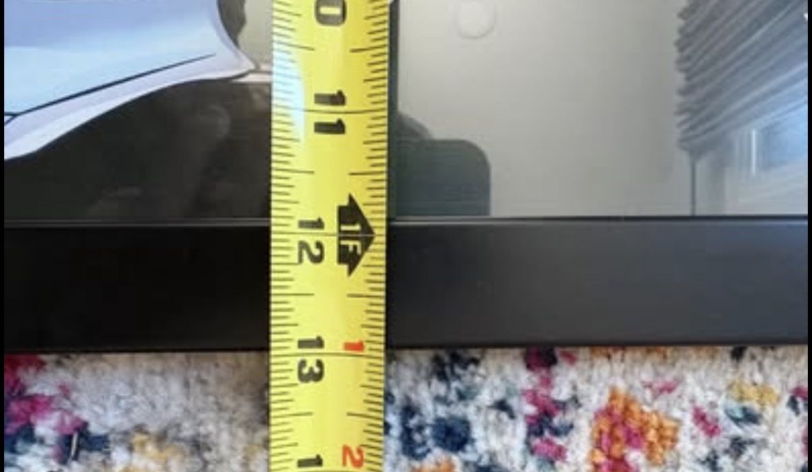 Main image 3