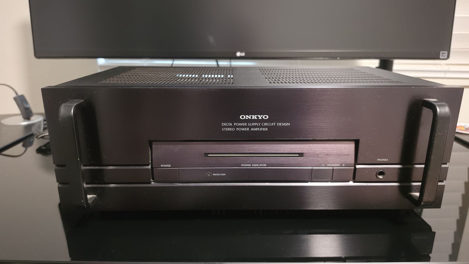 ONKYO M-5150 STEREO AMPLIFIER