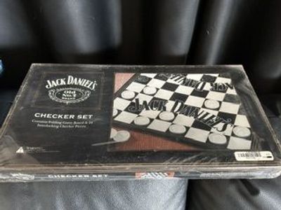 Jack Daniel's Official Checker Set with Folding Board and Interlocking Pieces New in Box