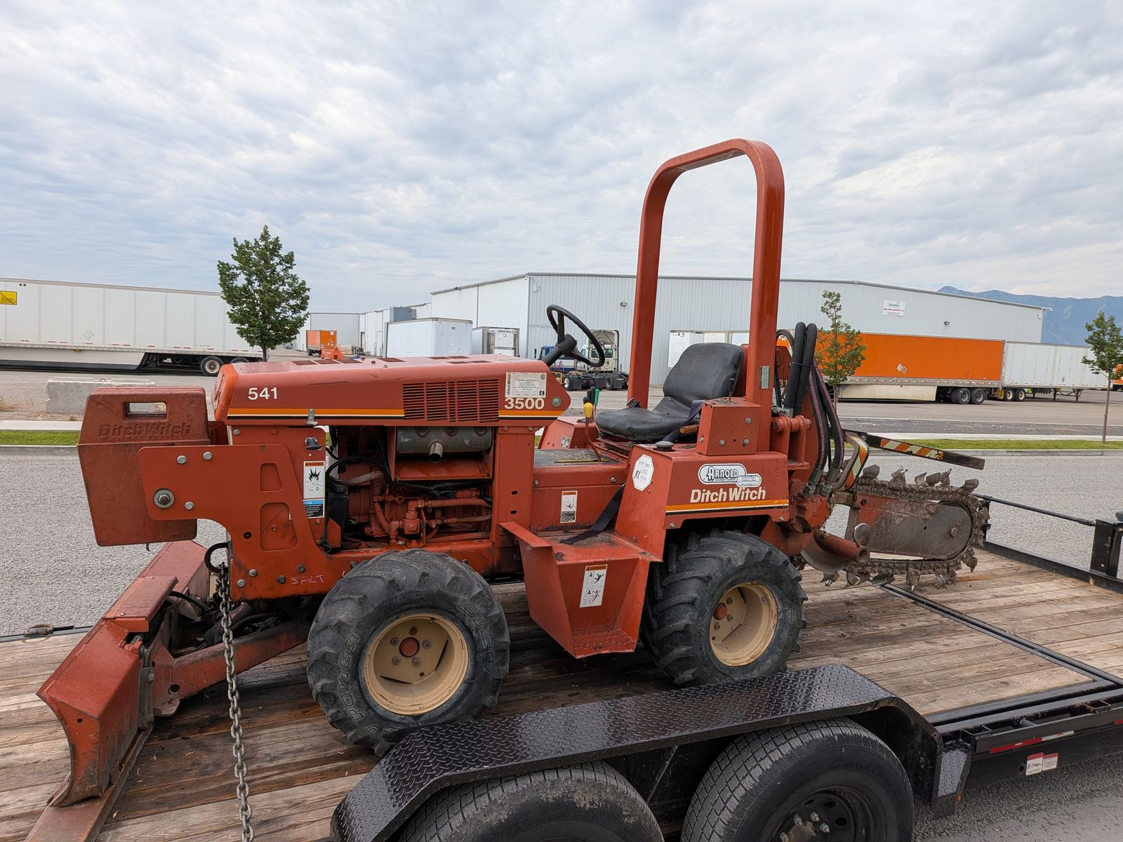 Ditch Witch 3500 Trencher