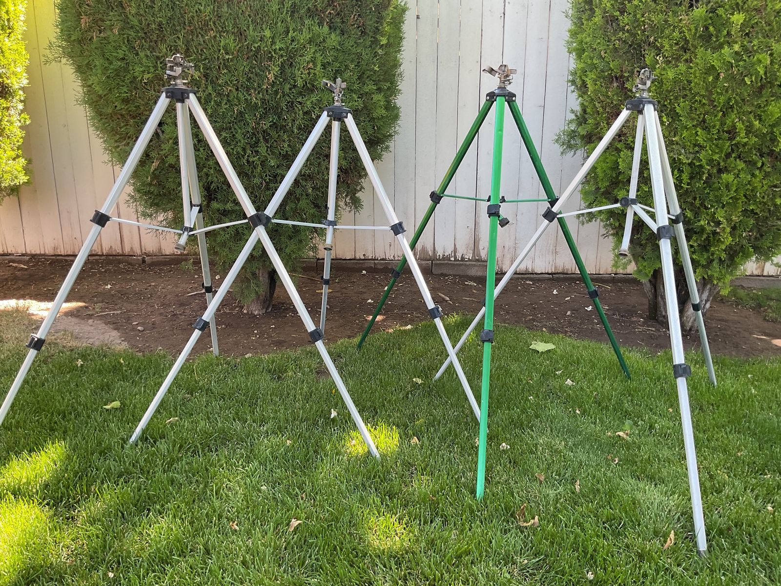 Tripod Sprinklers 22” -44”
