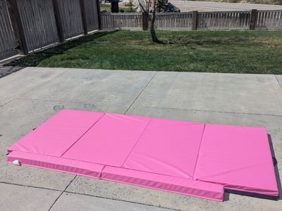 4-Panel Folding Gymnastics Tumbling Mat 4x10 – Pink – New