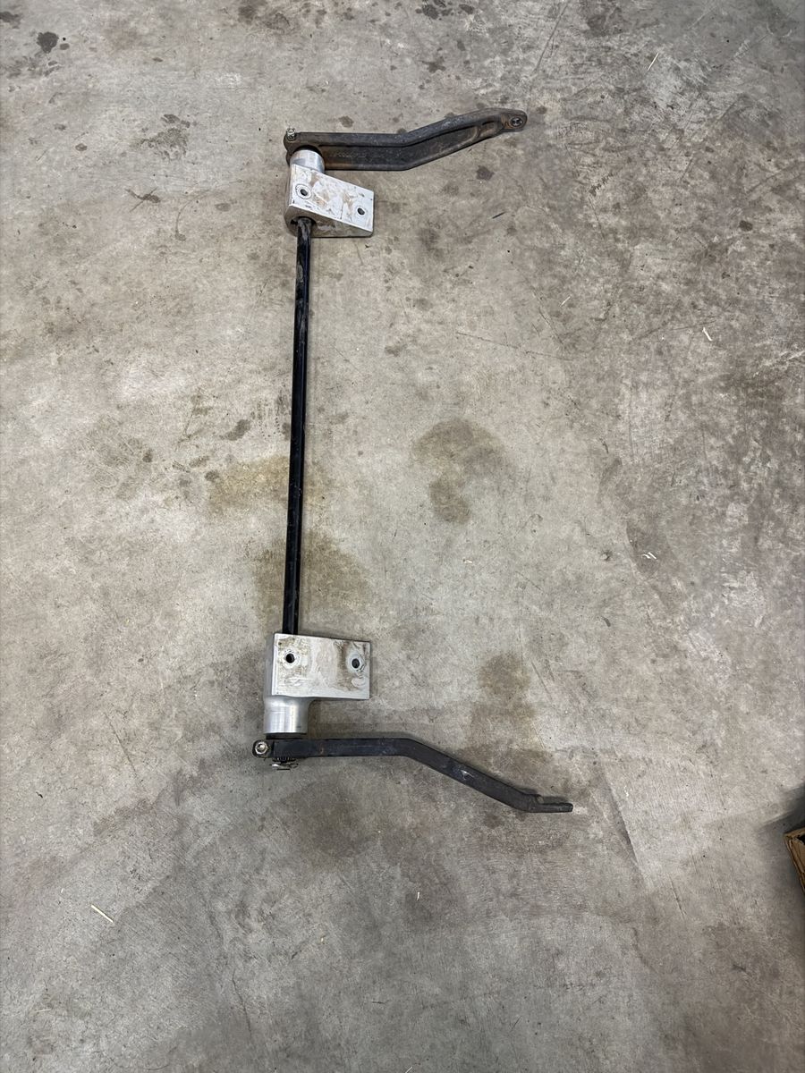 AntiRock front sway bar  off of 2020 JLUR 3.6L