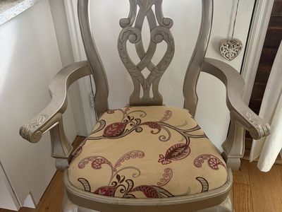 6 solid mahogany wood carved dining chairs