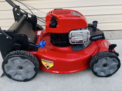 Toro Recycler 22-inch AWD Self-Propelled MOWER