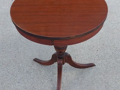 Vintage Mersman 7643 Mahogany Table