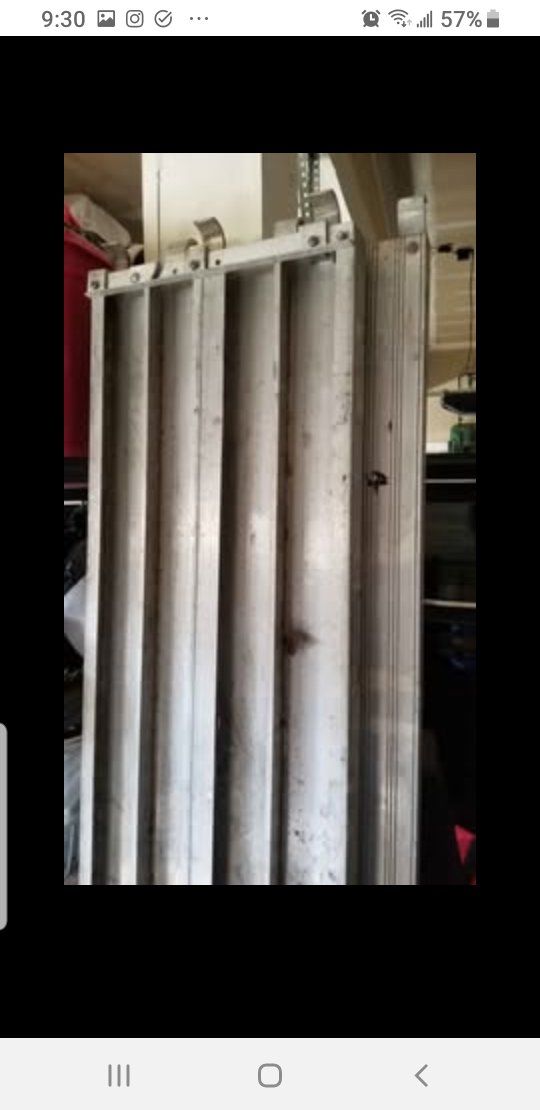 Main image 3