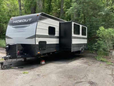 2023 Keystone Hideout 26BHSWE