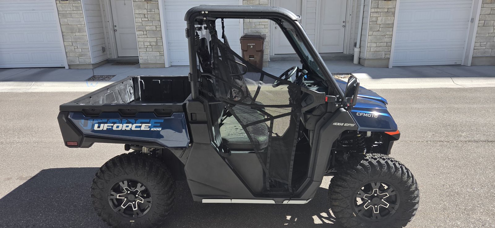 CFMOTO UFORCE 1000