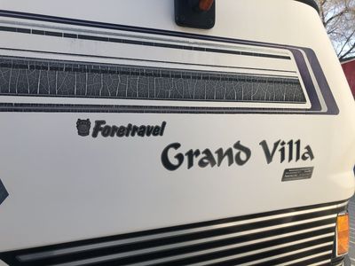 1991 Foretravel Grand Villa - 36 ft diesel pusher
