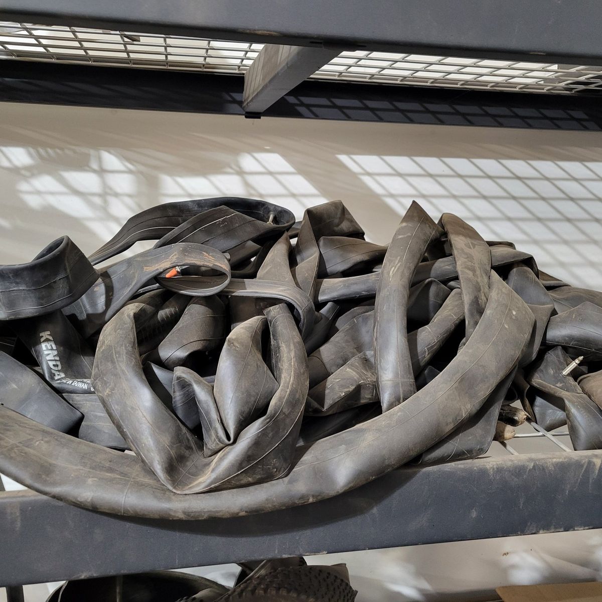 Mountain bike inner tubes