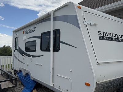 2012 Starcraft Travel Star Expandable Travel Trailer - Compact & Versatile RV