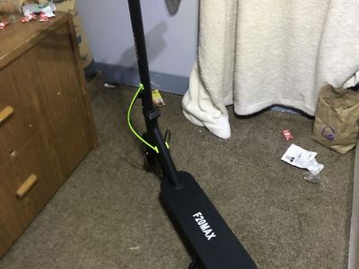 Duodian electric scooter goes up to 18 miles per hour and has a 19 mile battery range on a full charge.