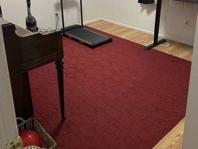 Red 7x9 rug