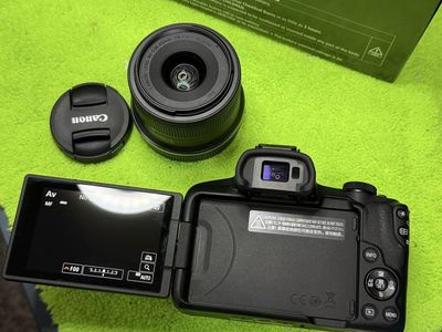 Canon r50, lens kit 18-45mm stm