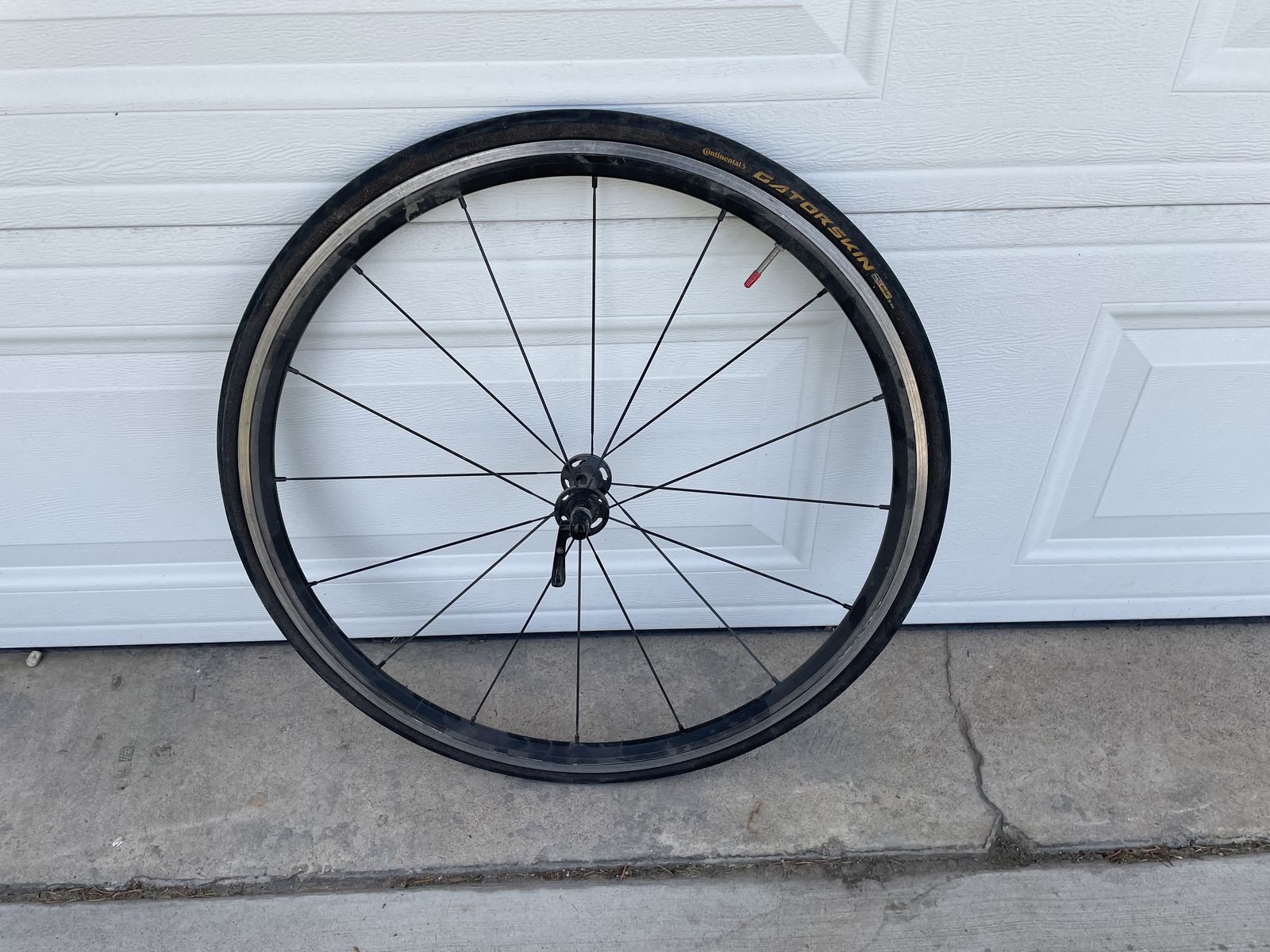 Shimano WH-RS31 Road Bike Wheels Wheelset Front & Rear 700c 11-Speed - Sandy