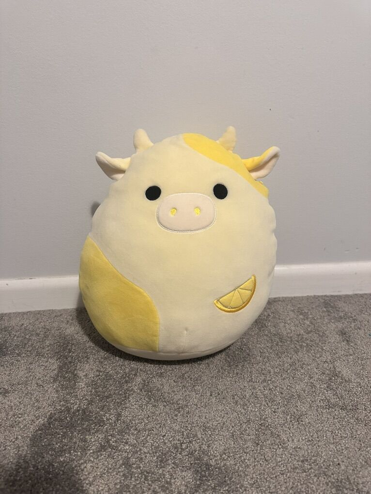 Yellow lemon squishmallow 19cm