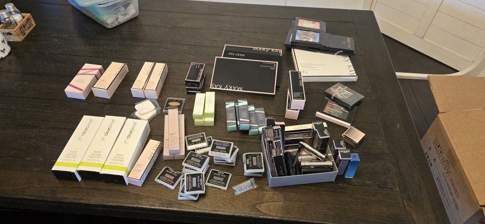 Makeup and skin care lot