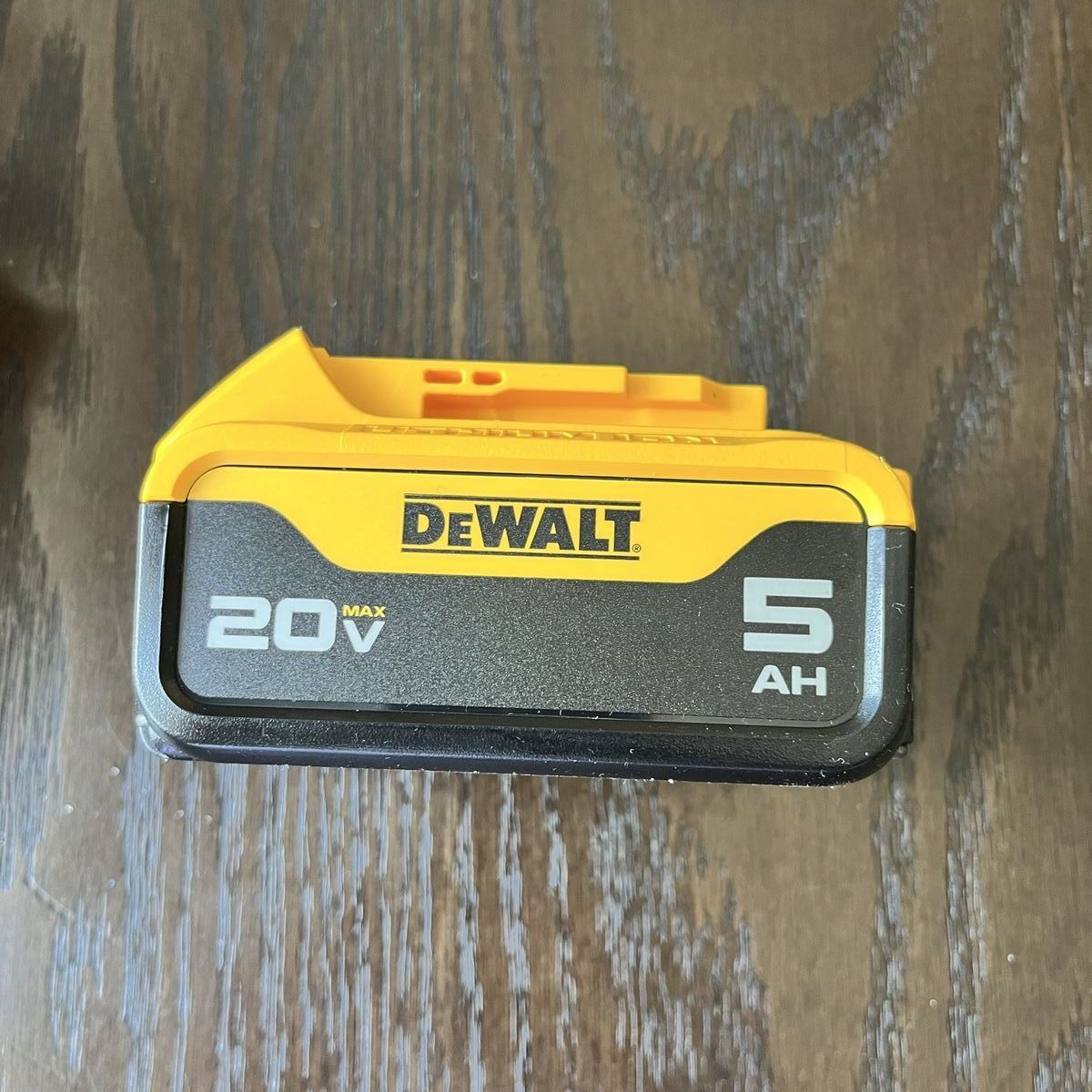 DEWALT 20V MAX 5Ah Lithium-Ion Power Tool Battery