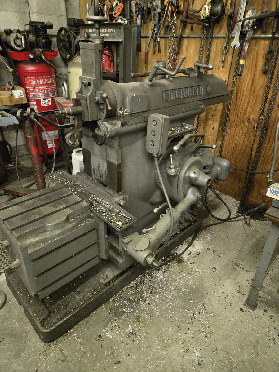 Cincinnati 24" Metal Shaper With Universal Table