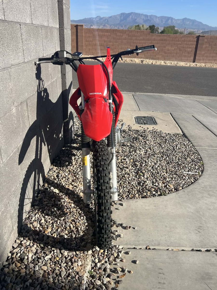 2025 Honda CRF125 Big Wheel