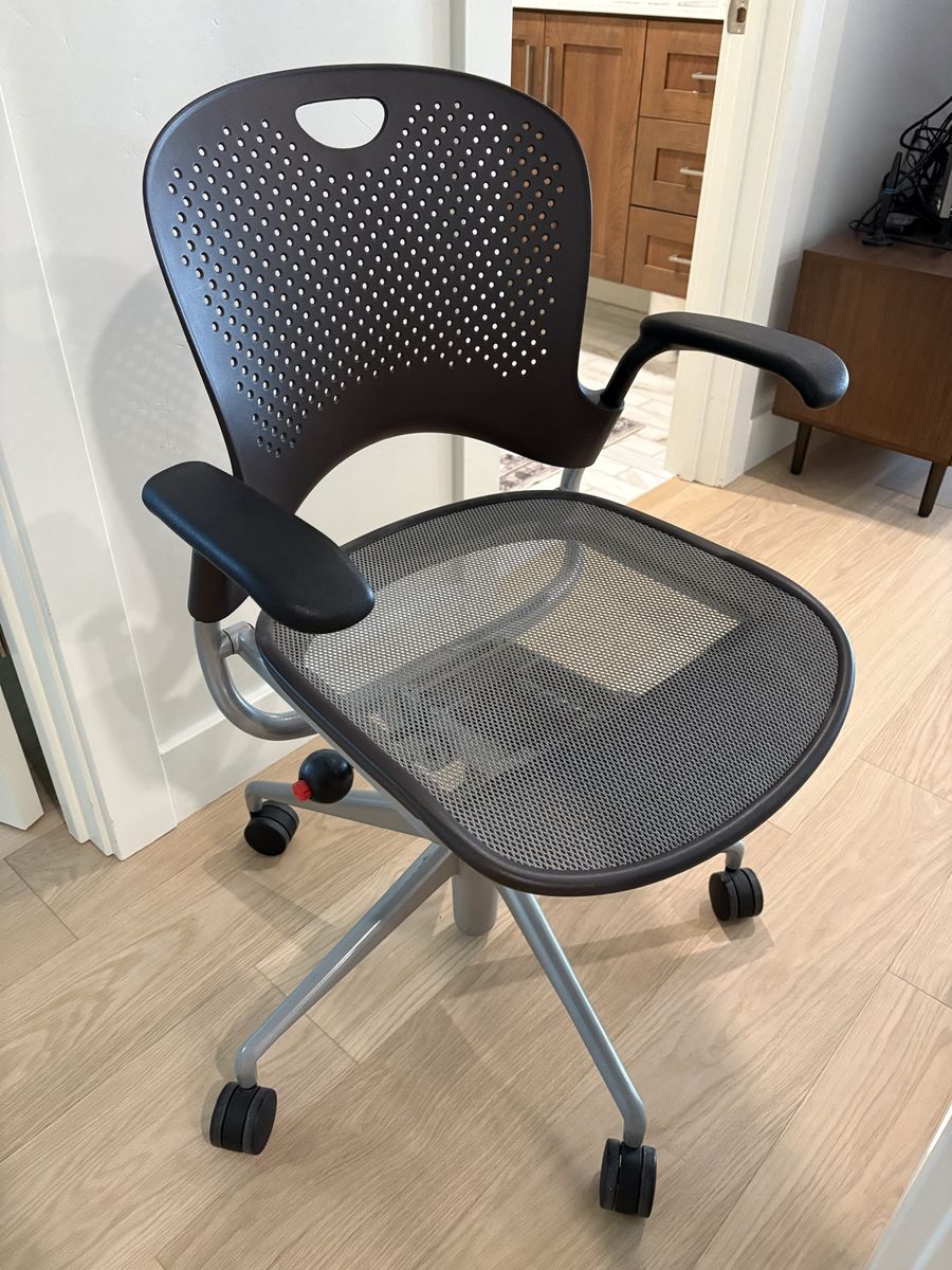 Herman Miller Caper chair