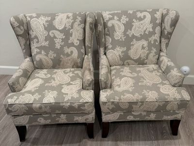 2 arm chairs