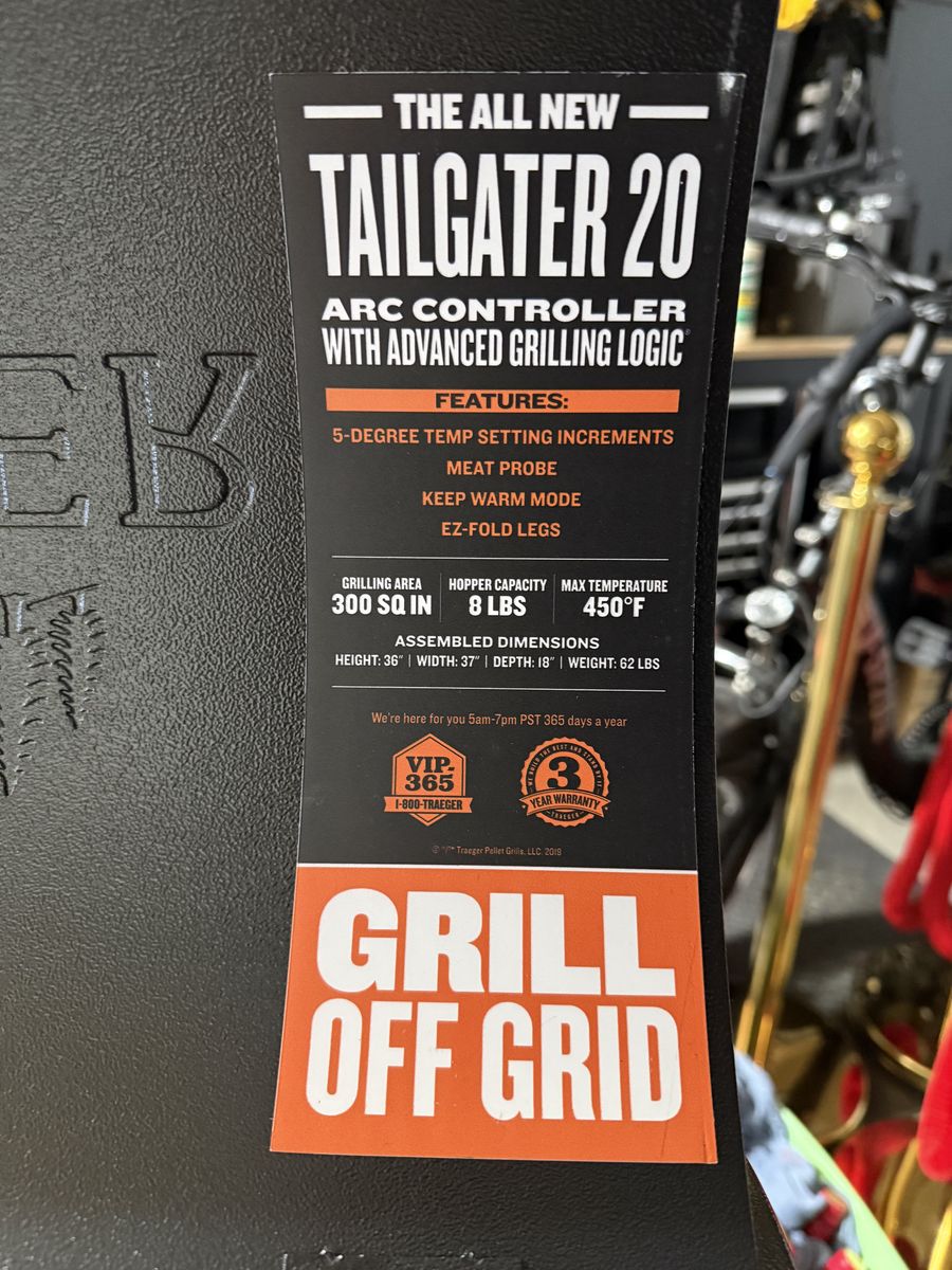 Traeger Tailgater 20