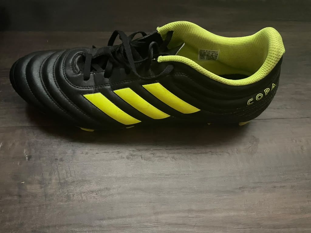 Adidas Copa Men's Soccer Cleats - Black with Neon Yellow, Size 12