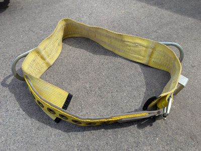 Miller 2NA Double D-Ring Body Belt - Medium