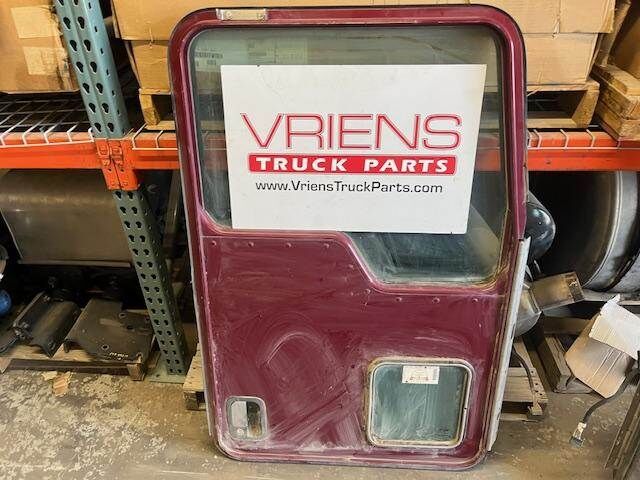 Kenworth T800 Front Door Assembly