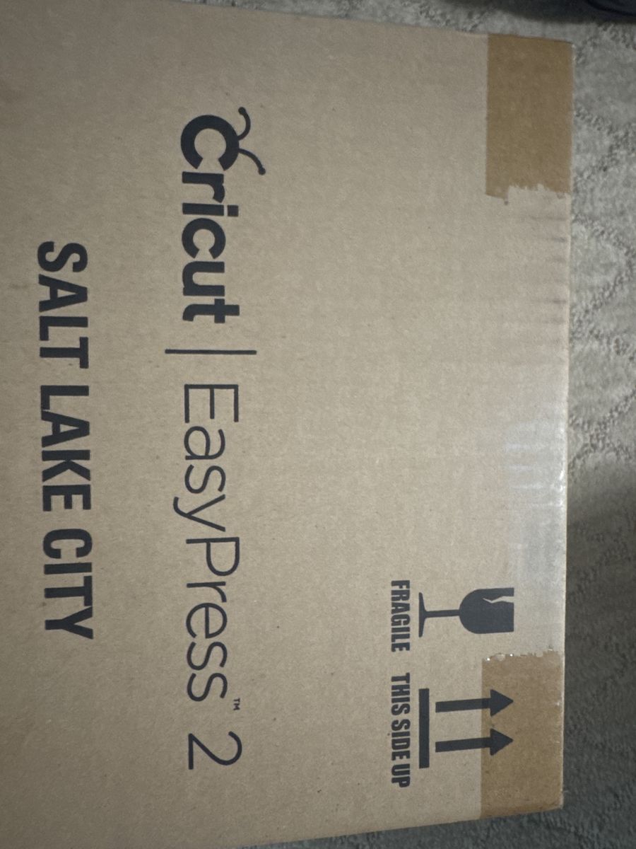 Cricut Easy Press 2 unopened box