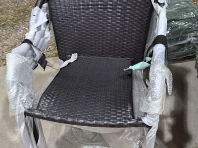 New Set Of 4 Wicker And Metal Patio Chairs