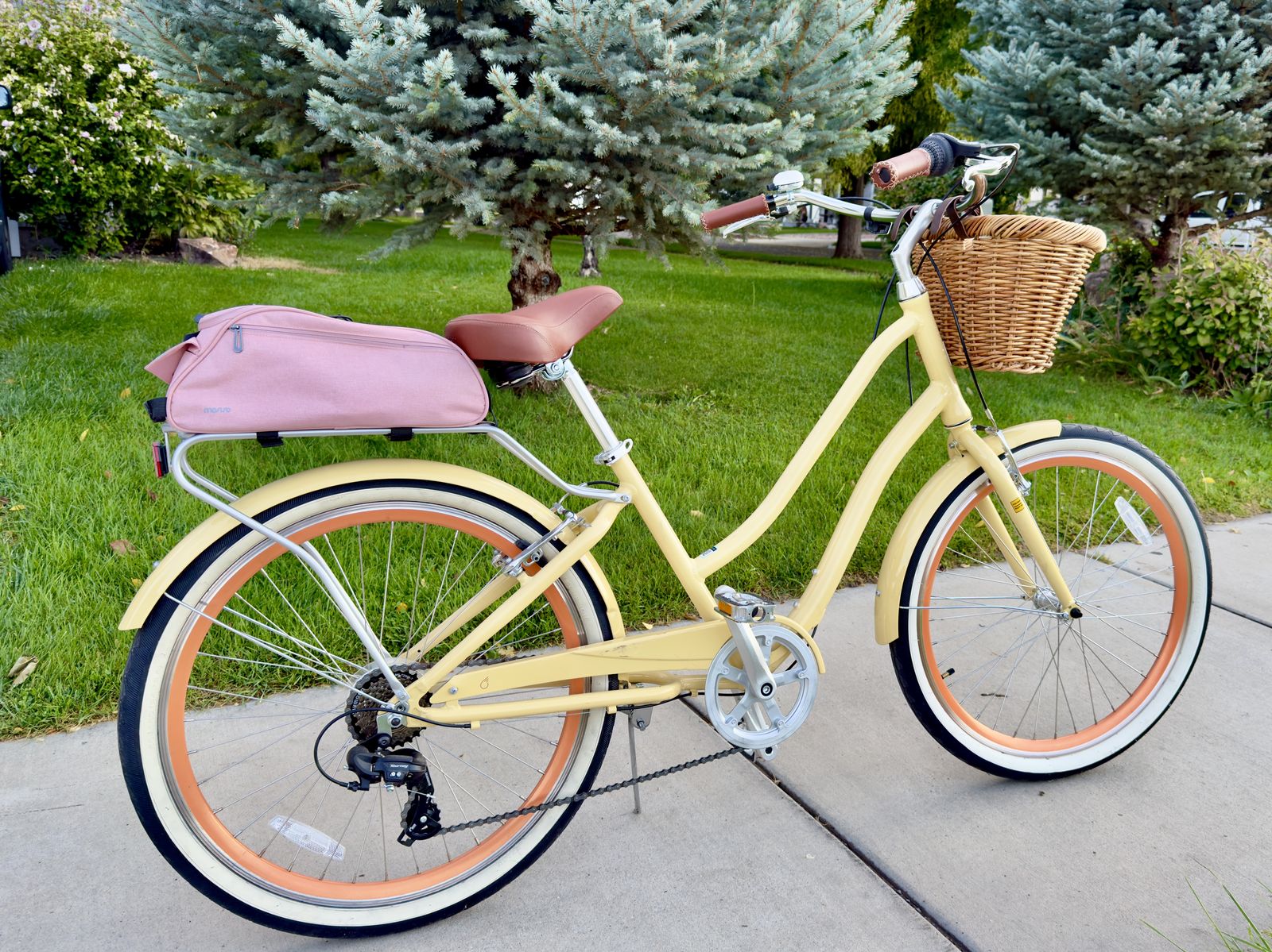 sixthreezero EVRYjourney 7-Speed Cruiser Bike w/ Basket & Rack – Excellent